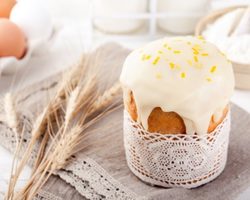 Глазурь без сахарной пудры для кулича: рецепты, советы
