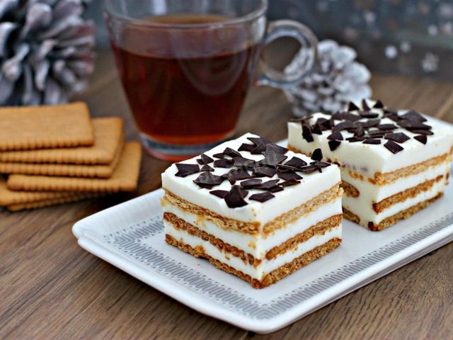 Что можно сделать из остатков разного печенья: самые вкусные рецепты. Что можно сделать из остатков куличей, бисквита?