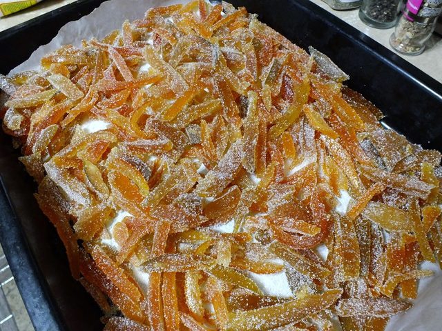 Цукаты из арбузных корок самый простой рецепт. Как приготовить цукаты из арбузных корок в домашних условиях: рецепты, отзывы