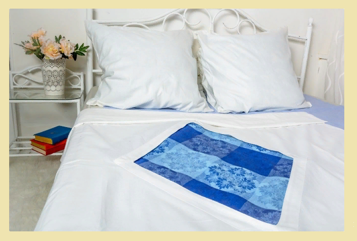 Быстро заправляем одеяло в пододеяльник с отверстием посередине