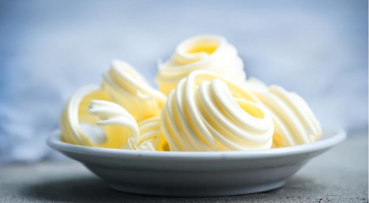 Получается насыщенный жирный продукт