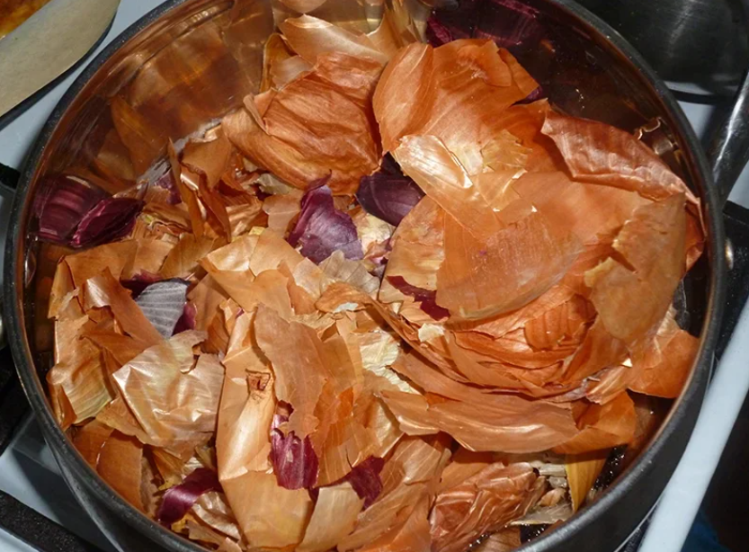 Приготовление отвара луковой шелухи