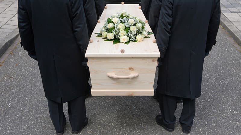 Не должны нести родственники