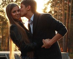 Что ответить парню на слова «Ты мне нравишься»: варианты, с юмором