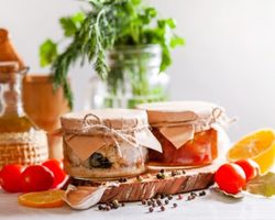 Домашние консервы из скумбрии в духовке, мультиварке, скороварке, на плите: пошаговые рецепты и советы