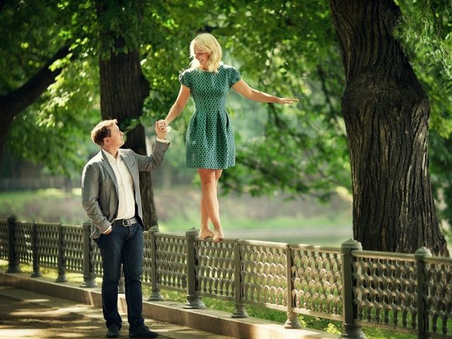 Как девушке пригласить парня погулять: варианты, фразы и готовые предложения