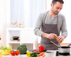 Что делать, если пересолила мясо при жарке с подливой?