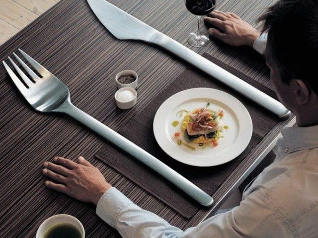 Как научиться меньше кушать: эффективные способы, которые помогут научиться кушать маленькими порциями