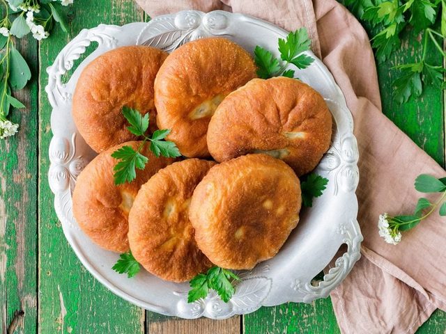 Как приготовить вкусный фарш для беляшей?