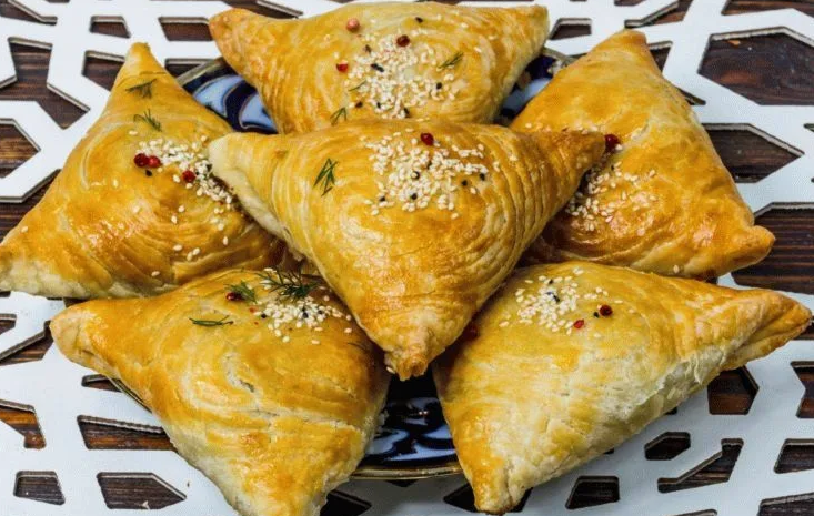 Самса с мясом и картофелем