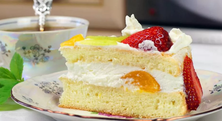 Корж для торта из пасхальных куличей