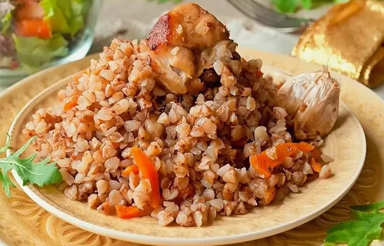 Вкусное блюдо из остатков гречки — гречка по-купечески