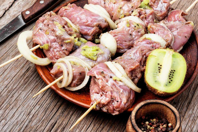 Маринованная говядина для шашлыка