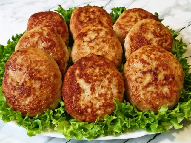 Чем можно заменить крахмал в котлетах, чтобы они получились вкусными и сочными: можно ли заменить мукой?
