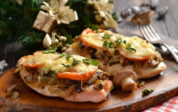 Мясо по-французски из курицы для красивого новогоднего стола