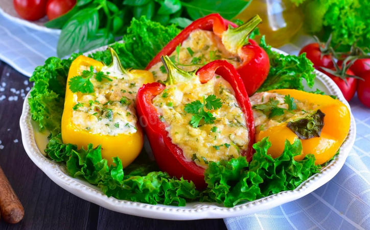 Перчики фаршированные сыром