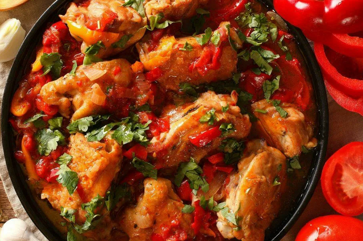 Вкусная тушеная курица