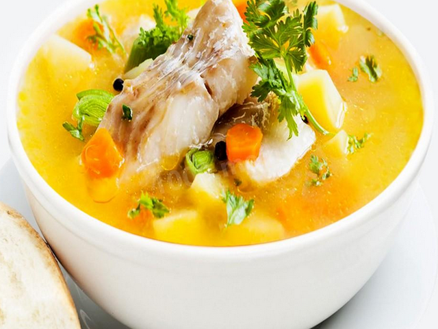 Нужно ли в уху добавлять яйцо: вареное, сырое? Секреты приготовления вкусной ухи от кулинаров: перечень