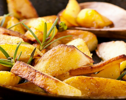 Нужно ли добавлять воду, когда жаришь картошку: как приготовить вкусно, рецепты