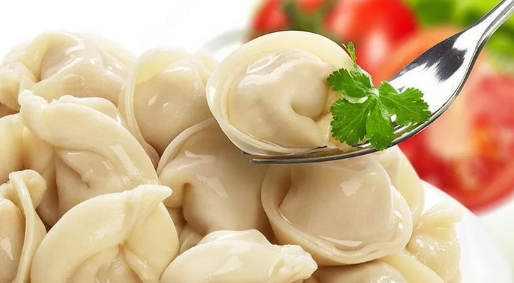 Вкусные и сочные пельмени