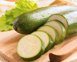 Можно ли есть сырой кабачок — польза и возможный вред