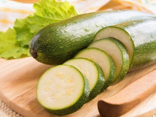 Можно ли есть сырой кабачок — польза и возможный вред