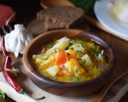 Добавляют ли в щи лимон, лимонную кислоту, лимонный сок: рецепт вкусных щей