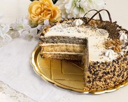 Самые простые и вкусные рецепты крема для торта без сметаны. Рецепт крема без сметаны с какао, фруктами, безлактозный