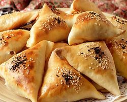 Как вкусно приготовить самсу замороженную полуфабрикат?