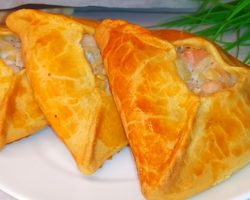 Как вкусно приготовить замороженные курники полуфабрикат в духовке?