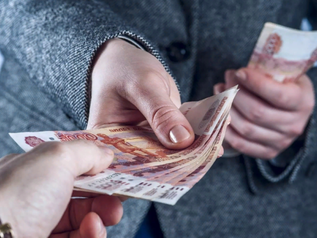 Можно ли в понедельник занимать деньги и отдавать долг деньгами, считать деньги, разменять, утром и вечером: приметы. Что делать, если одолжил деньги в понедельник?