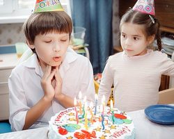 Родиться 1 числа: это хорошо или плохо, какая судьба, способности, характер, карьера? Что означает число рождения 1 в магии, нумерологии? Какие известные люди родились 1 числа?