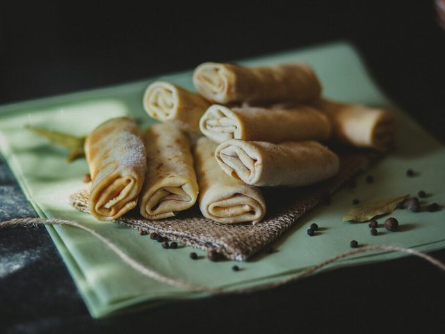 Как вкусно приготовить замороженные блинчики с мясом, полуфабрикаты?