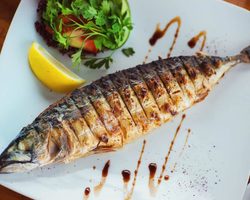 Замороженная скумбрия на сковороде: самый вкусный рецепт