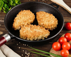 Как вкусно приготовить полуфабрикат — котлеты пожарские замороженные: рецепты, кулинарные советы. Какую подливу можно приготовить к котлетам пожарским замороженным?