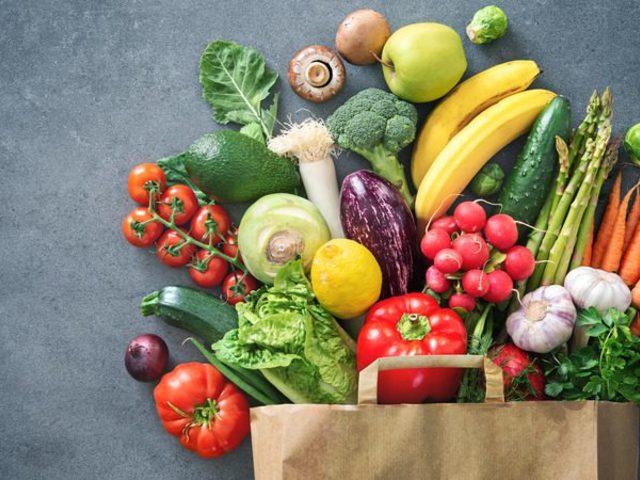 Продукты питания полезные и вредные для красивой кожи лица: список, Топ полезных для кожи продуктов