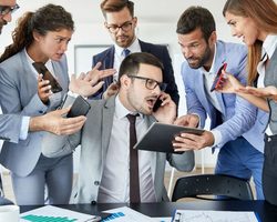 Проверенные шепотки от злых людей на работе, сильные