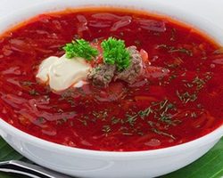 Если борщ получился кислым: что делать, как исправить?