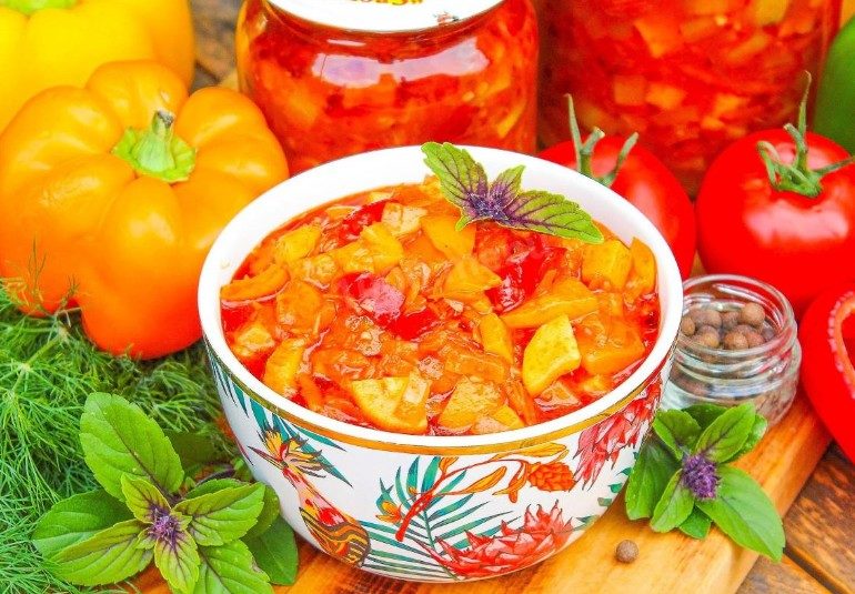 Лечо с переросшими кабачками