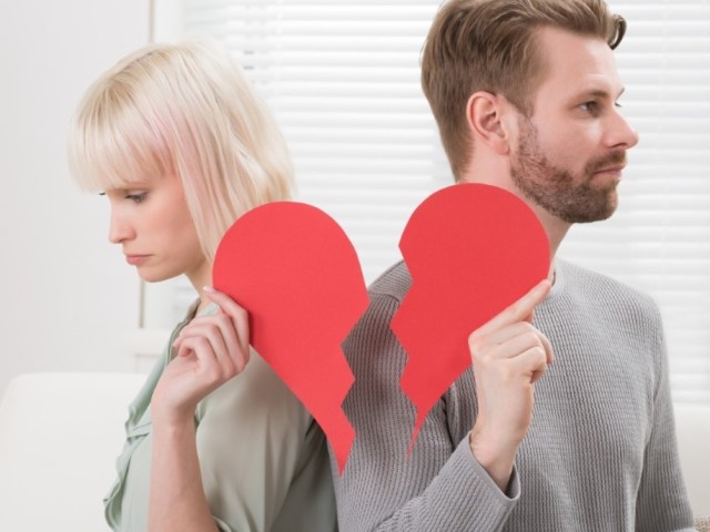 How to make a softer divorce, without nerves: practical tips of a psychologist, 5 simple steps to survive a divorce with her husband, wife