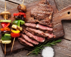 Sığır eti yeni yılı için şenlikli yemekler: En lezzetli atıştırmalıkların tarifleri