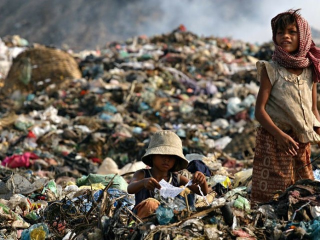 Plastic dangereux pour la santé, pour l'homme: que faire pour réduire sa consommation?