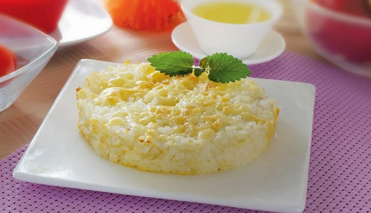 Boiled rice casserole