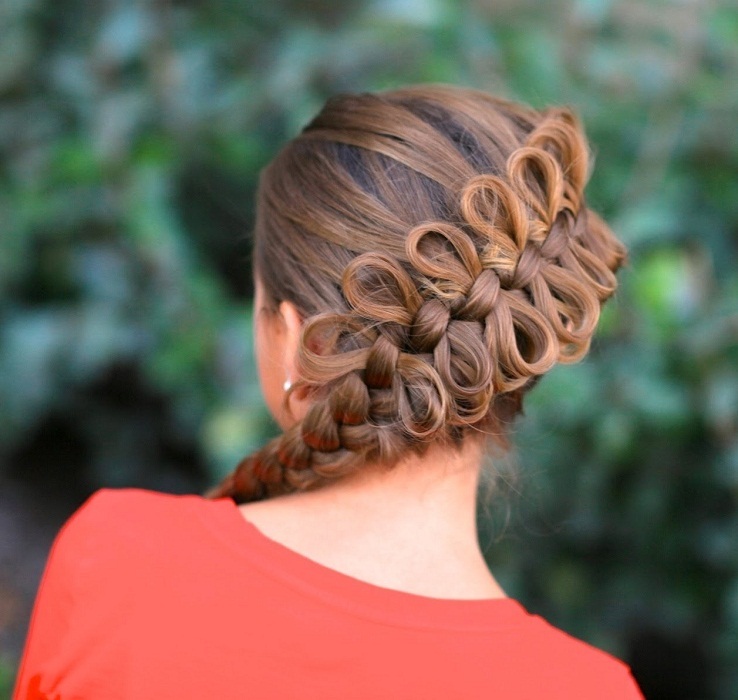 Tal trenza de Bows es muy fácil de hacer