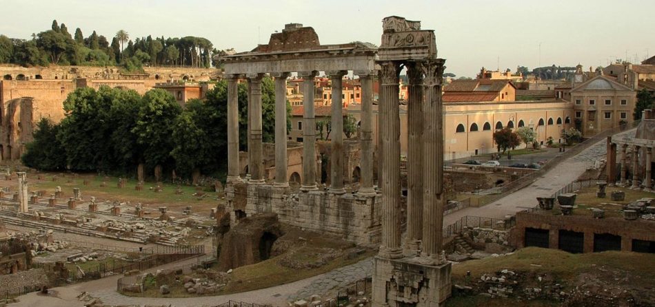 Kuil Saturnus, Forum Romawi