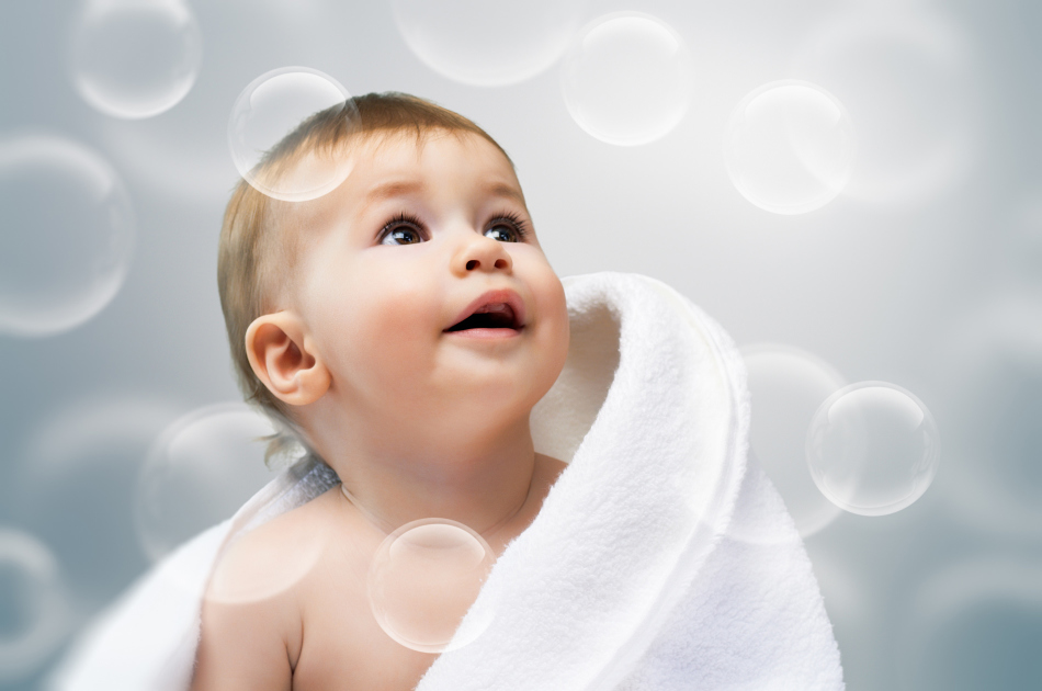 O que são emolets com dermatite atópica em crianças?