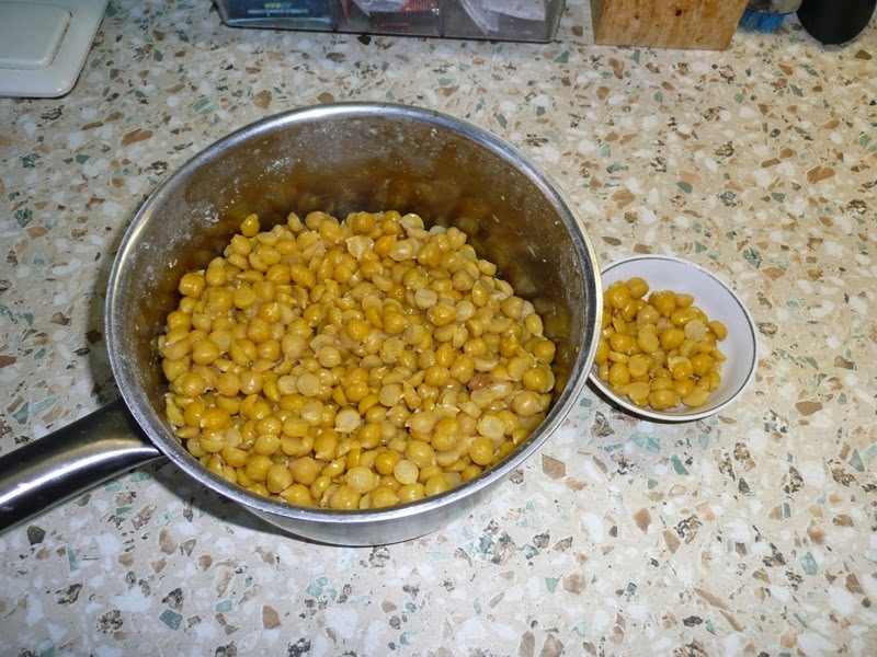 Boiled chickpeas