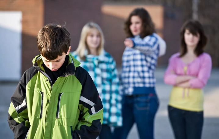 Ignoring: the best way to stop bullying, injury