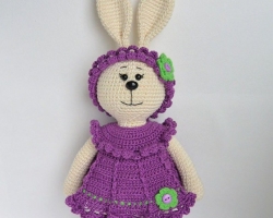 Crochet bunny - a white bunny in a hat. Bunny Crochet: detailed knitting instructions, examples of other knitting schemes, video