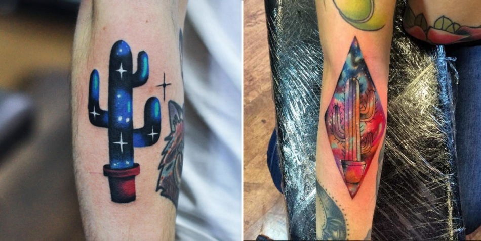 Две похожие татуировки с космическими мотивами